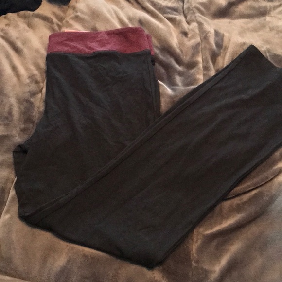 Mossimo Supply Co. Pants - Yoga pants